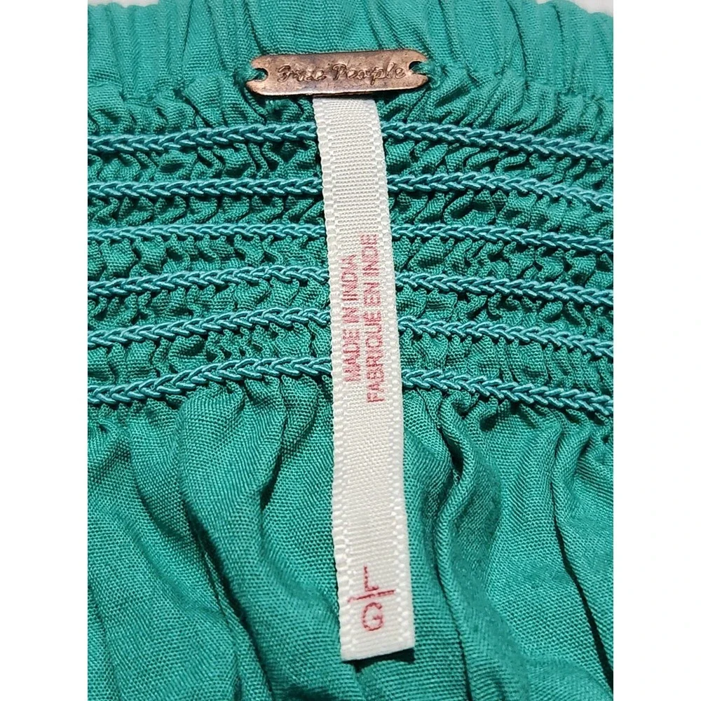 Free People Free Spirit Off The Shoulder Bell Sleeve Blue Top Sz L‎ Smocked